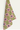 Tegen een effen achtergrond hangt een kleurrijk doek. De stof heeft een bloemmotief met roze bloemen, blauwe middelpunten en groene bladeren, gerangschikt in een herhalend ontwerp. De Keukendoek Vibrant Visions van Bubble & Blend combineert lichtgewicht zachtheid met superieure absorptie en is perfect voor keukendoeken in elke moderne keuken.